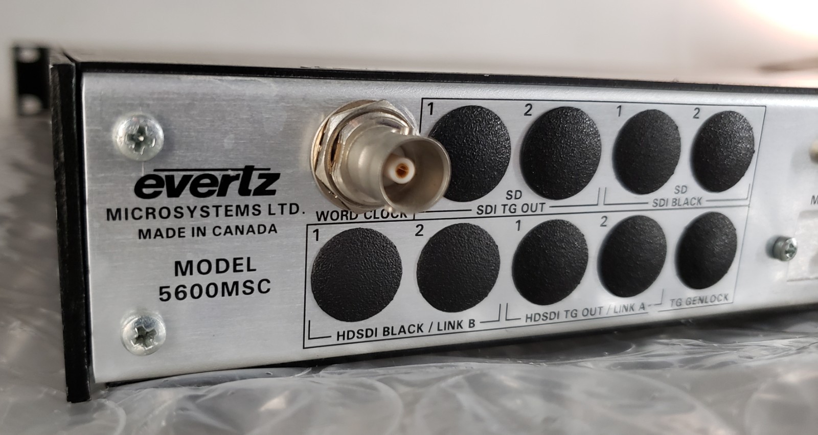 Evertz 5600MSC Master Clock/ SPG Sync Generator w/ 2x Power Cords