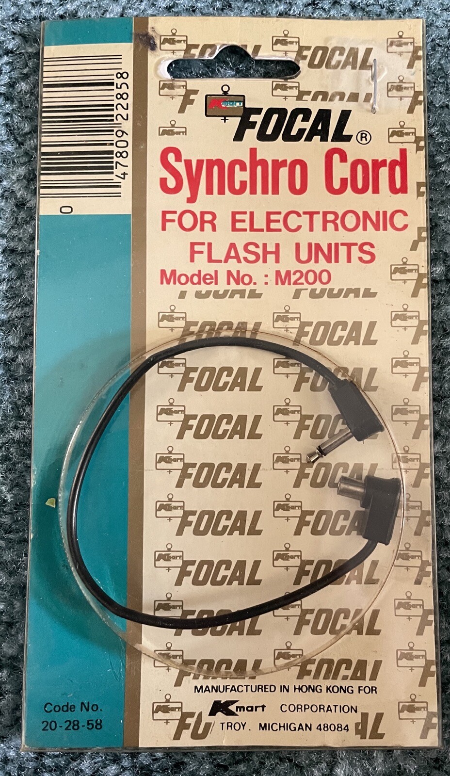Vintage New In Package Focal Synchro Cord for electronic flash units Model M200