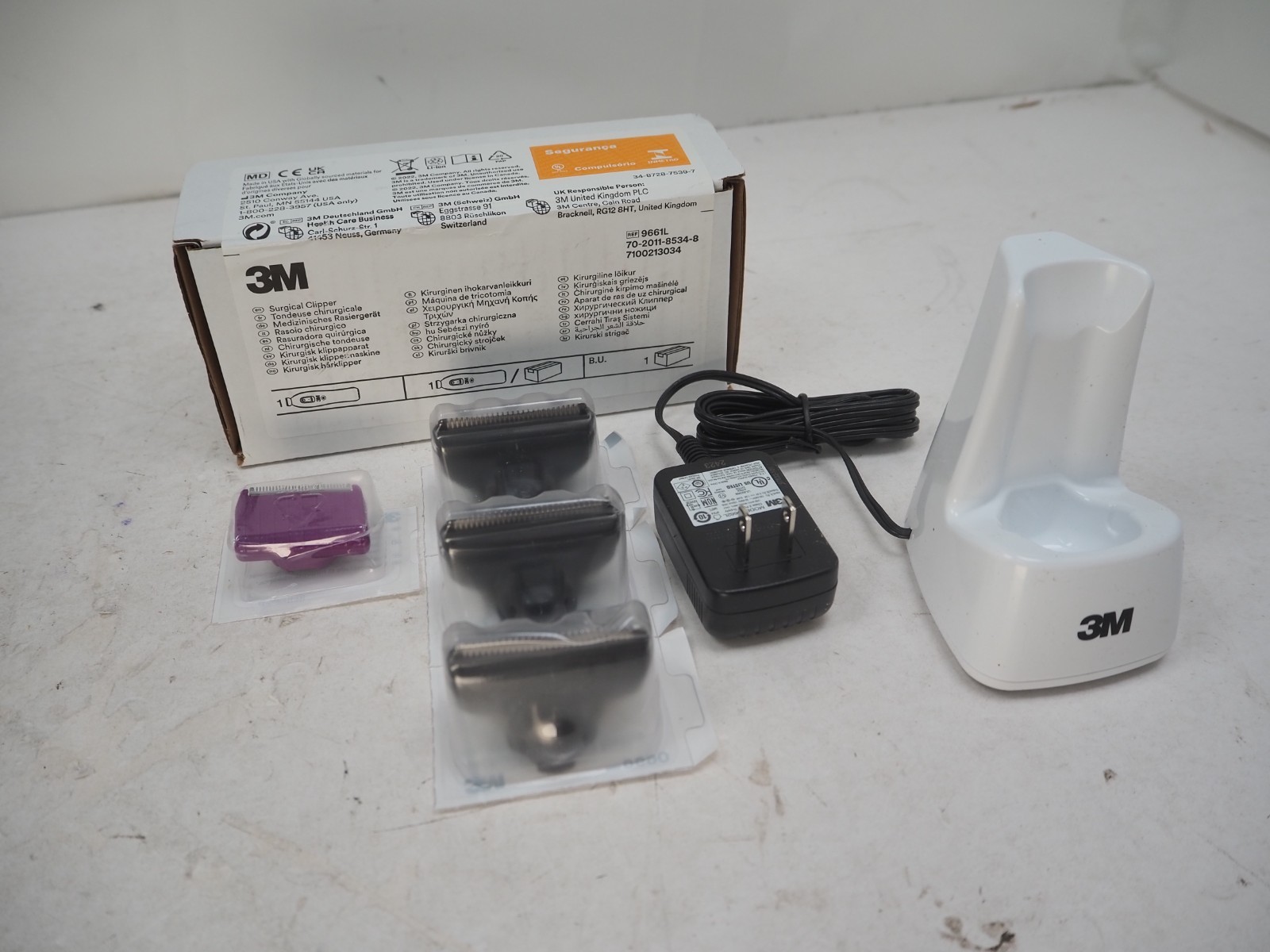 3M 9661L 9661 Surgical Clipper NEW in Factory Sealed Box w/ Charger & 4x Blades