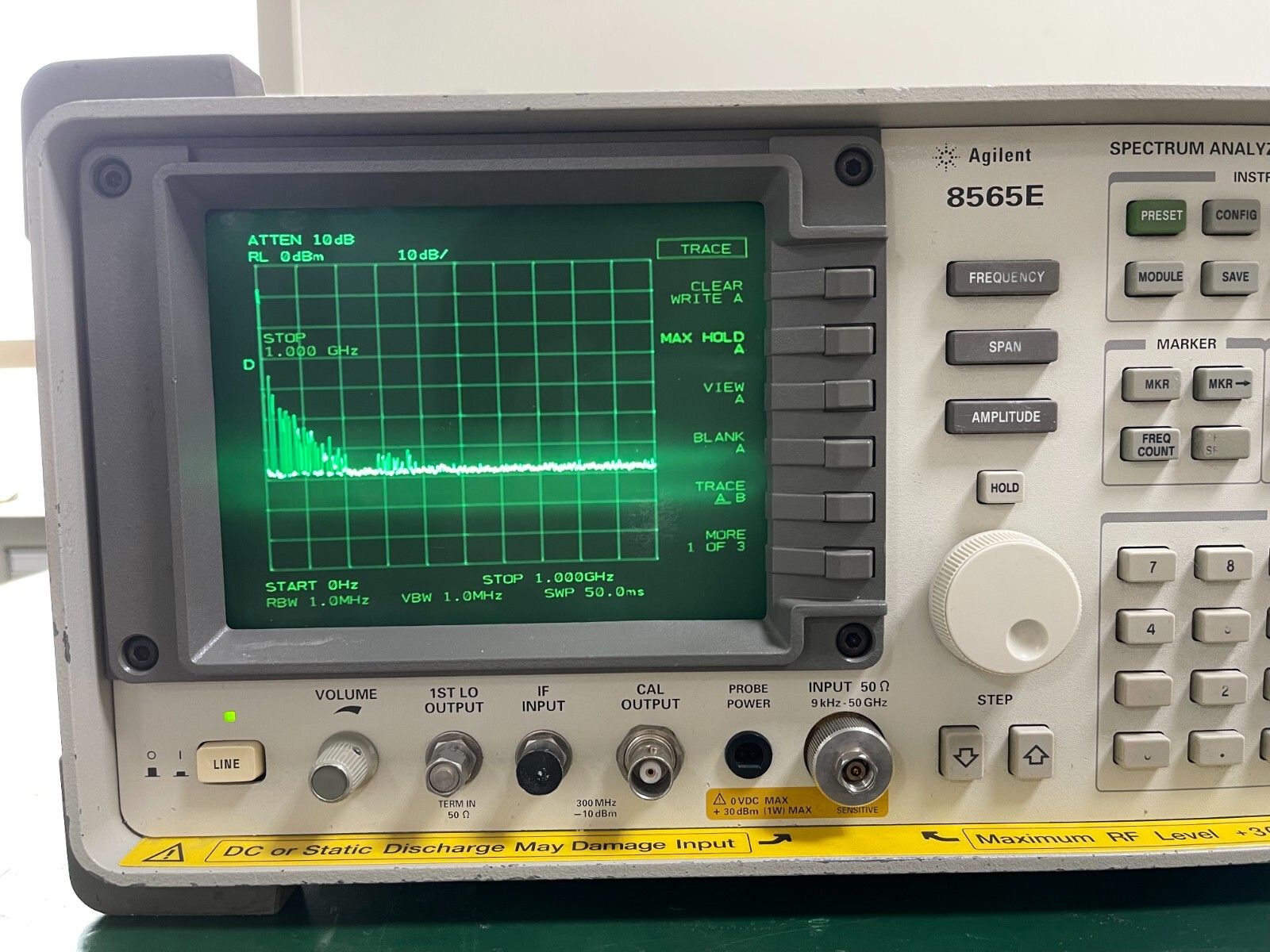 Agilent Keysight 8565E 9KHz - 50GHz Spectrum Analyzer_1513