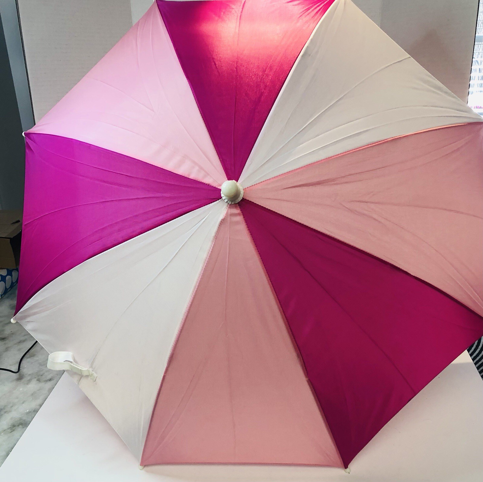 Children Folding Umbrella 3 Color Easy Push/Pull 9 Rib Canopy 29 inches - Pink