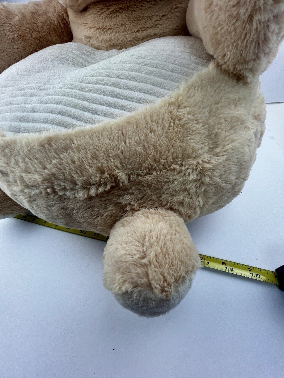 GOFFA BEAR CHAIR For Kids Or Pets NEUTRAL SOFT PLUSH MATERIAL, NWOT