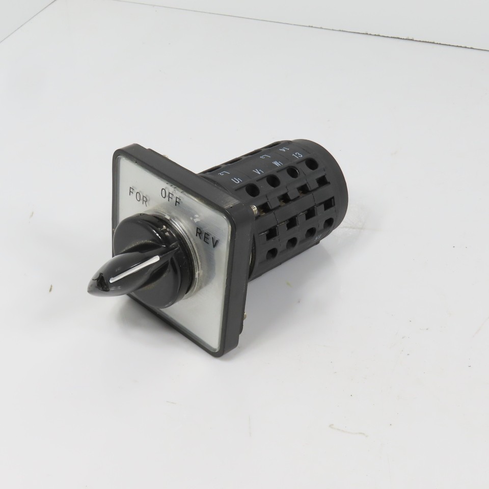 Kedu ZH-HC-4 3-Position Rotary Switch 25/16A 440V