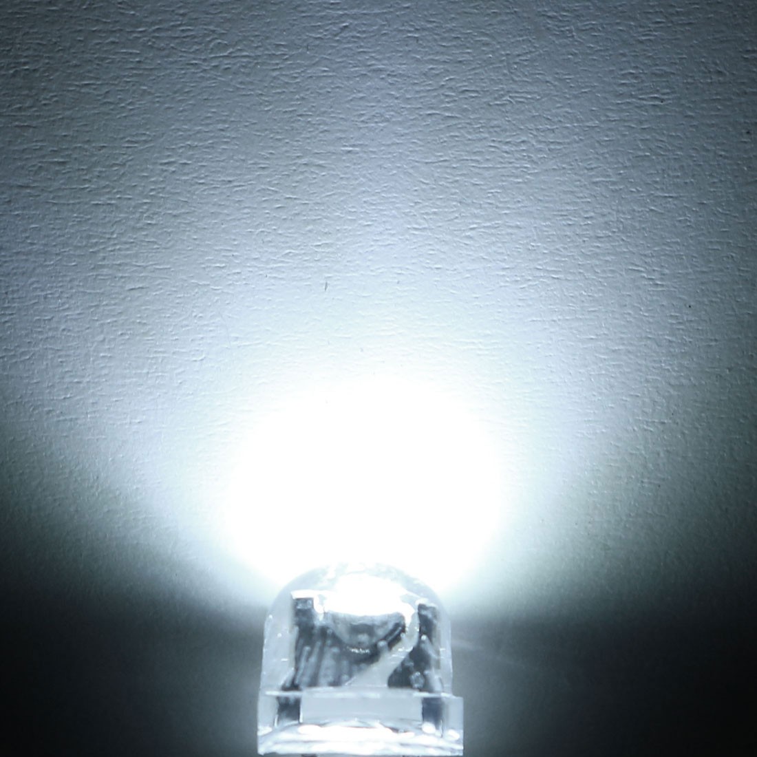 30pcs 5mm White LED Diode Lighting Electronics Component Emitting Light 3-3.4V