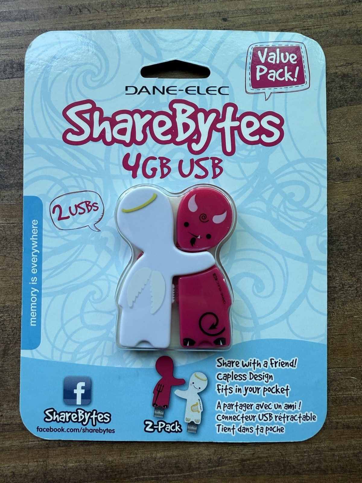 Dana-Elec 8GB (2x 4GB) USB Memory Cards Angel/Devil 2 Pack ShareBytes