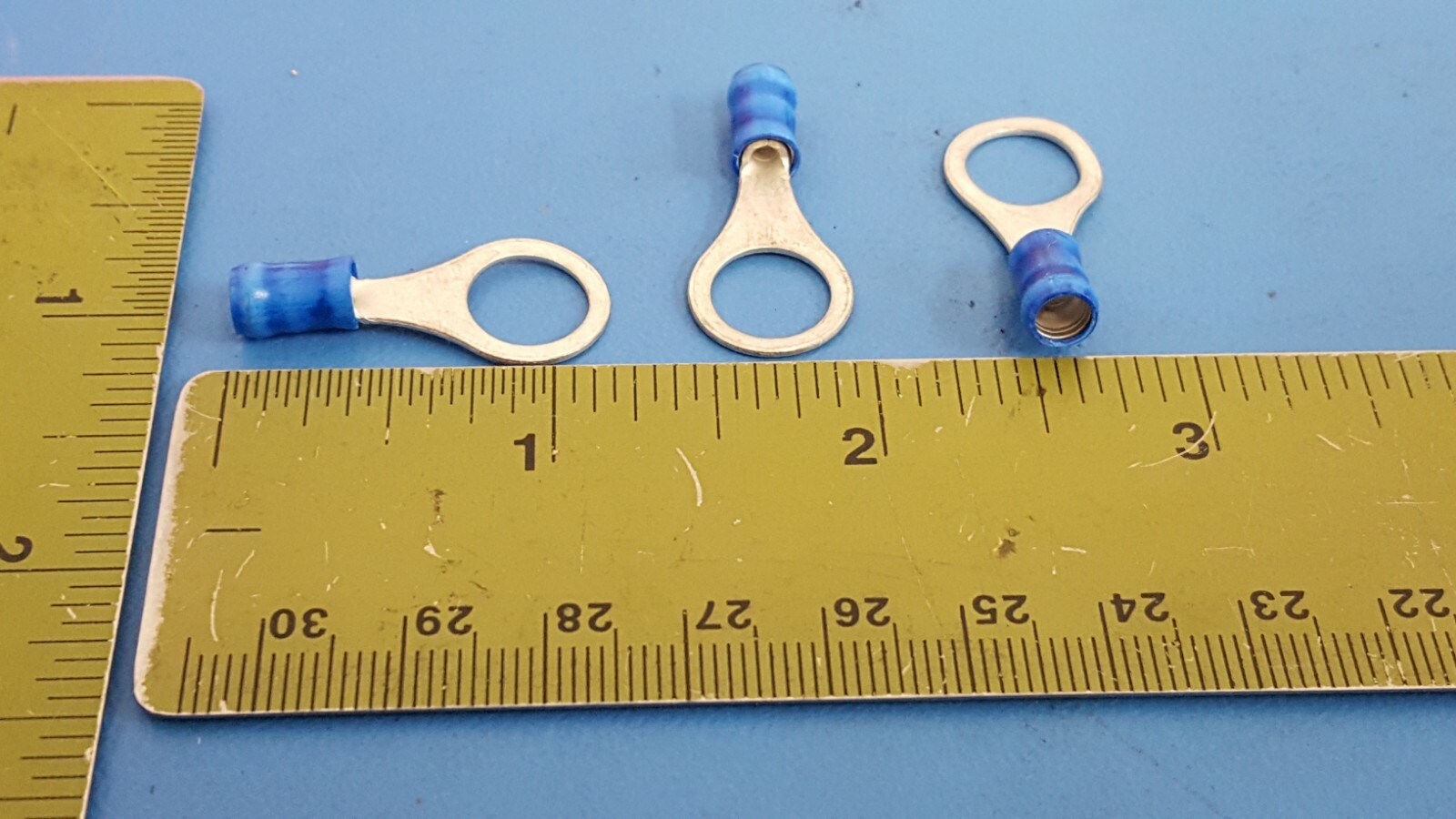50 Pcs Terminal Lug 14-16 AWG , Ring, Blue , 3/8 Stud, 34164, Blue , AMP ,50 Pcs
