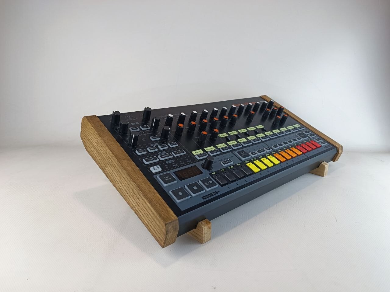 Behringer RD8 RD9 MK2 Real Oak Wood Stand Side Wooden Drum machine Panel