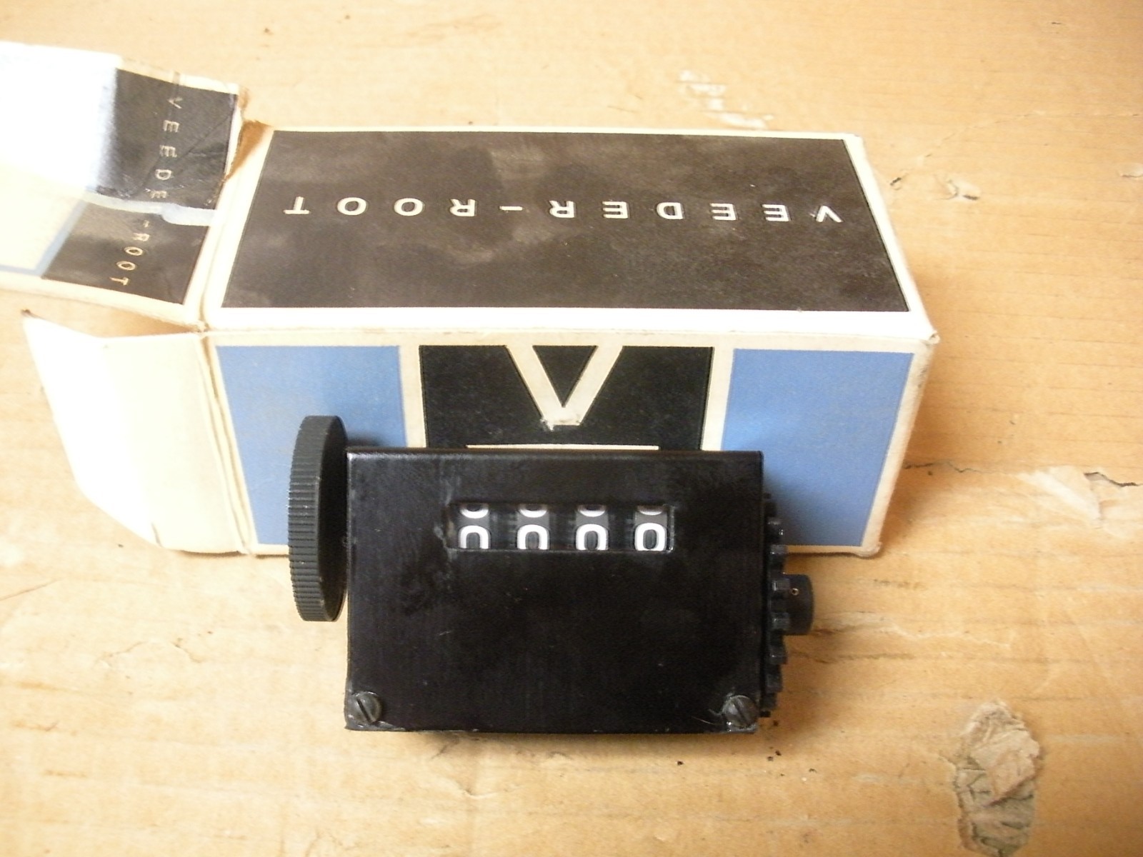 Veeder Root Mechanical Rotating Counter 717100-001 , 4 Digit