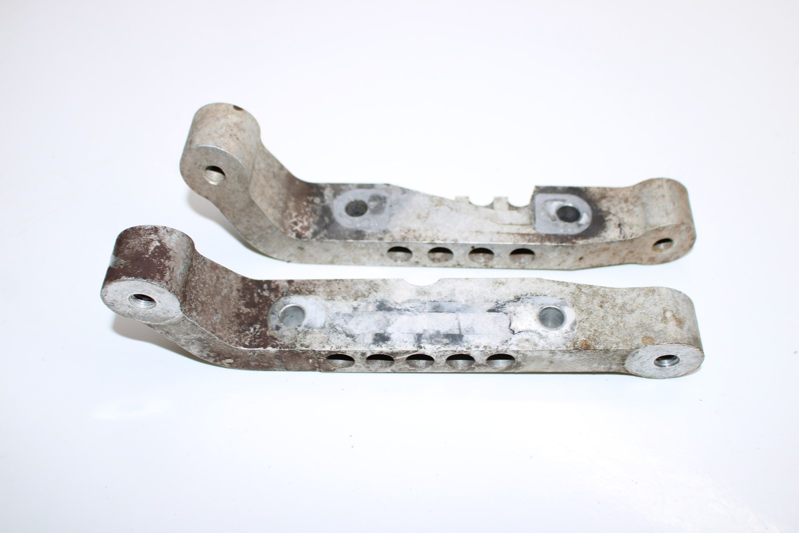 2014 Polaris Indy 600 Engine Motor Mounts Mount Set Left Right