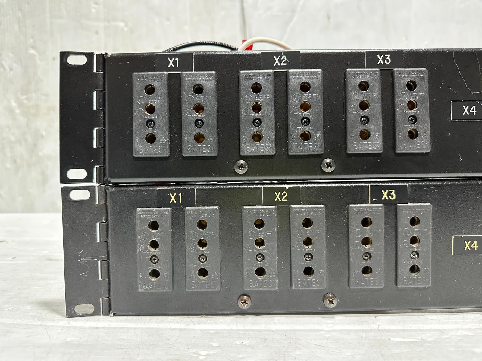 Stage Pin/ Edison Panel #3077 (One) THS
