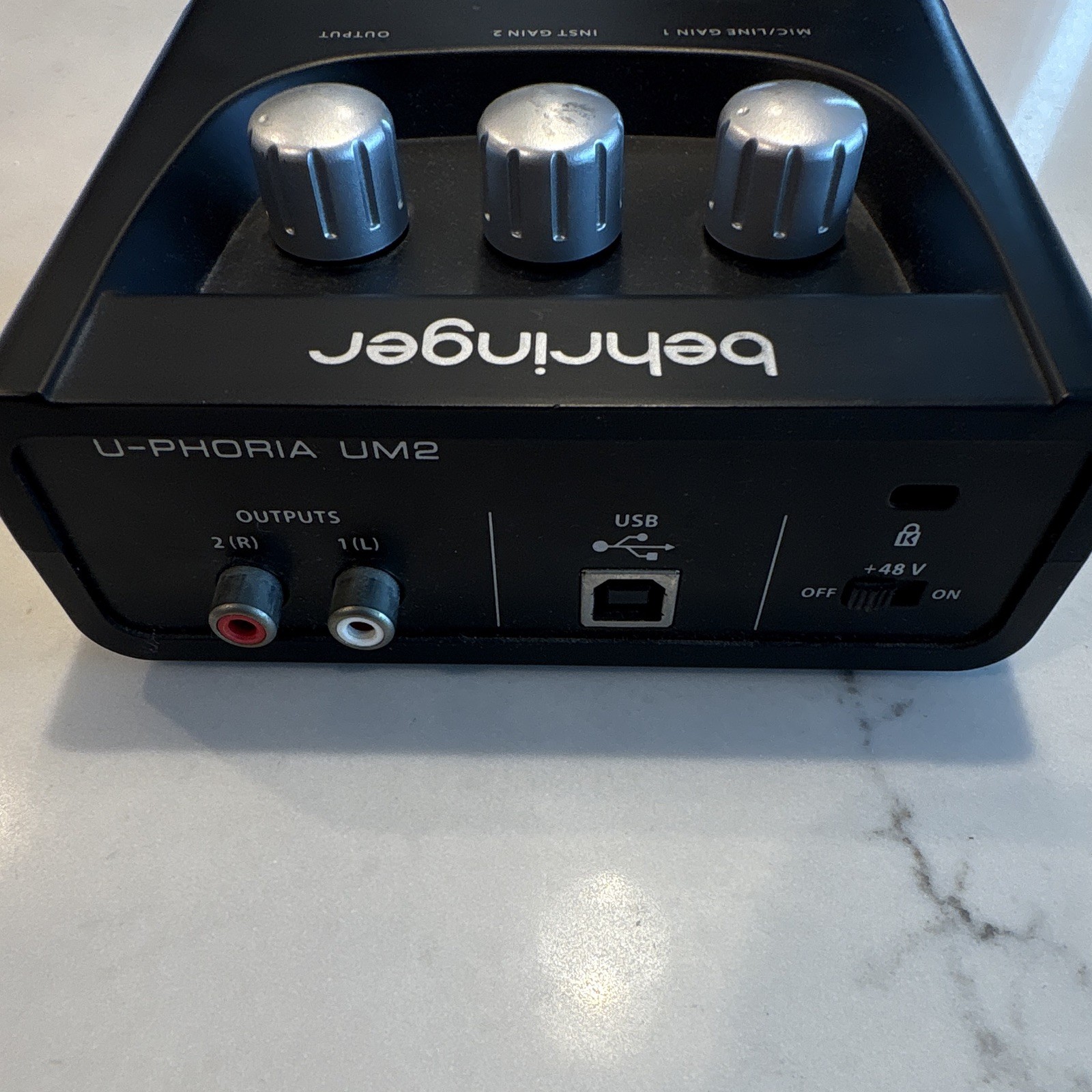 Behringer U-PHORIA UM2 USB Audio Interface 2-Ch 24-bit/48kHz 48V Direct