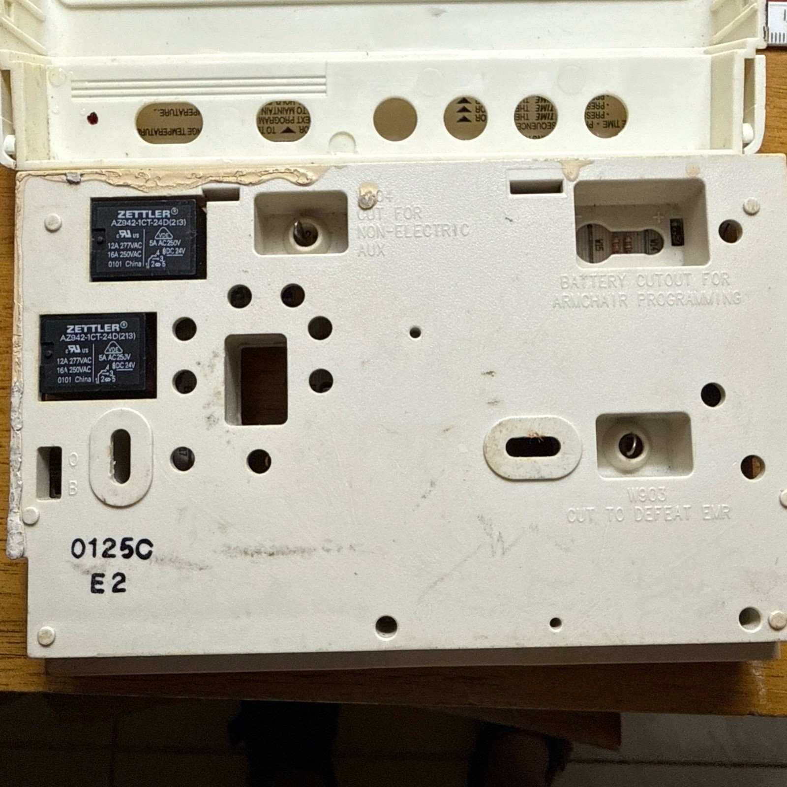 White Rogers 1F82-51 Digital Heat Pump Thermostat 5/2 Day Program Working