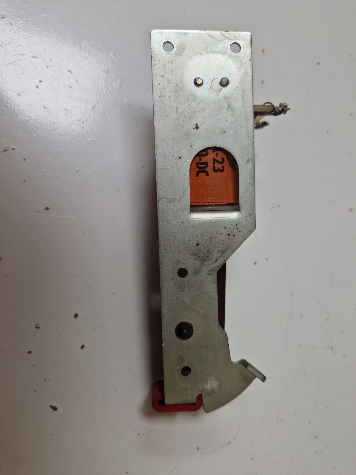 William's Pinball Machine USED TROUGH OUT HOLE KICKER