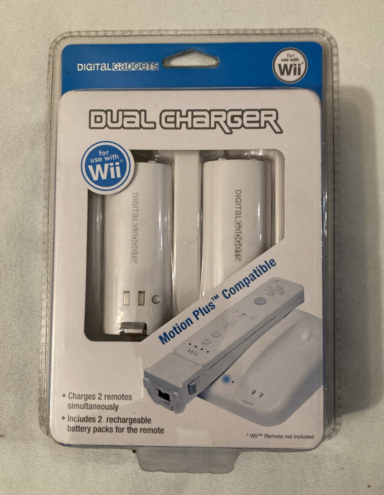 Dual Controller Charger Station For Nintendo Wii Digital Gadgets NEW SEALED