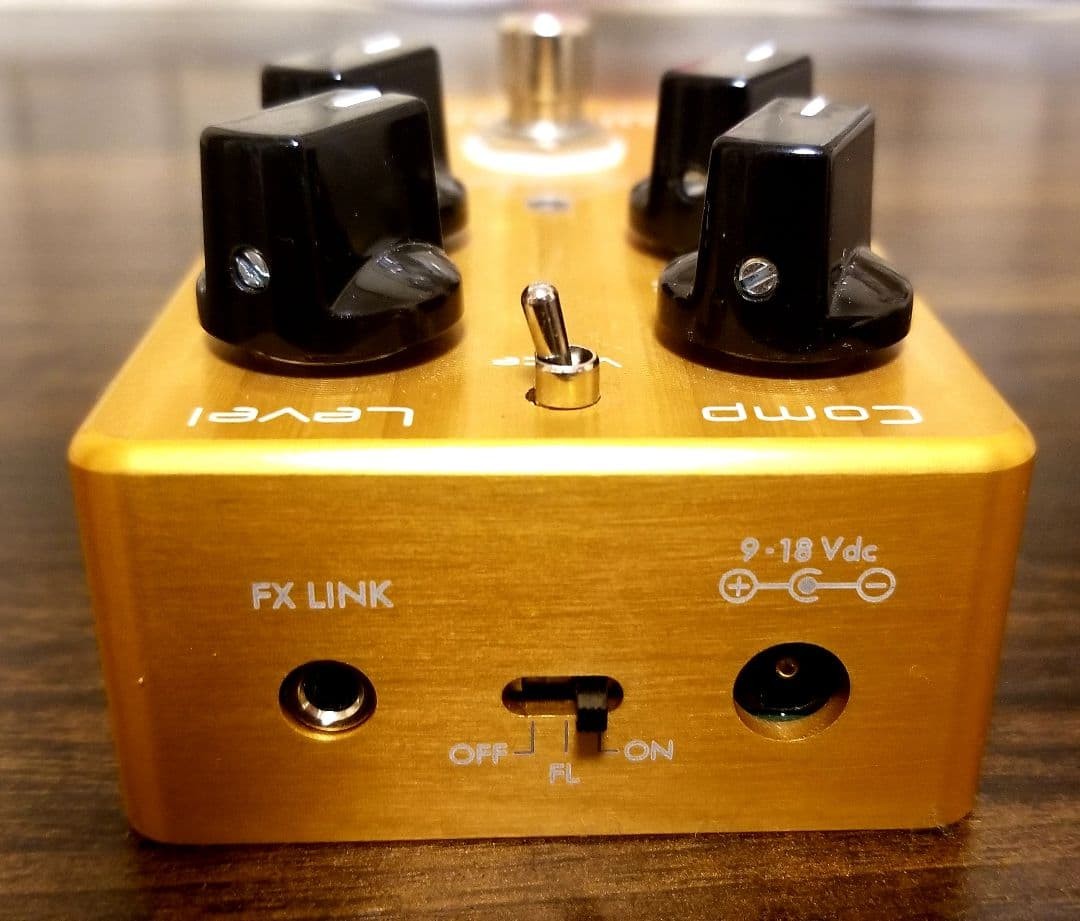 Suhr Koji Comp Compressor Guitar Effects Pedal