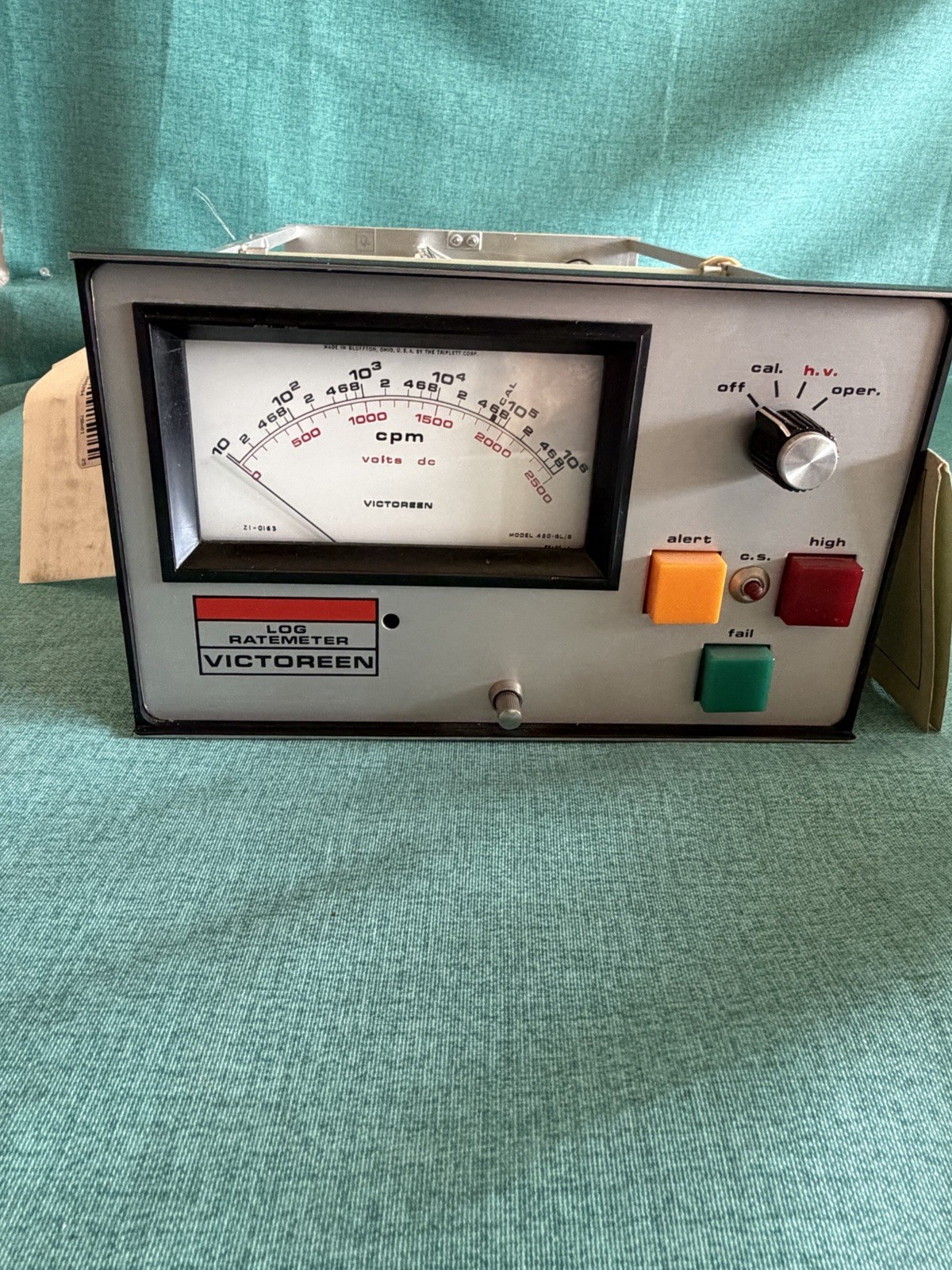 Victoreen 842-11 Log Ratemeter