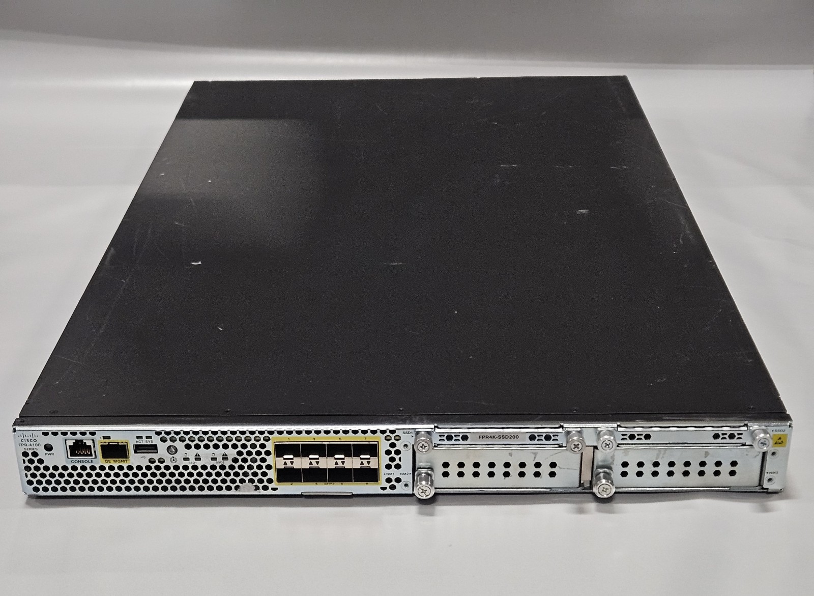 Cisco FirePower 4100 8-Port 10Gb SFP+ Firewall Appliance w/200GB SSD FPR-4120-K9