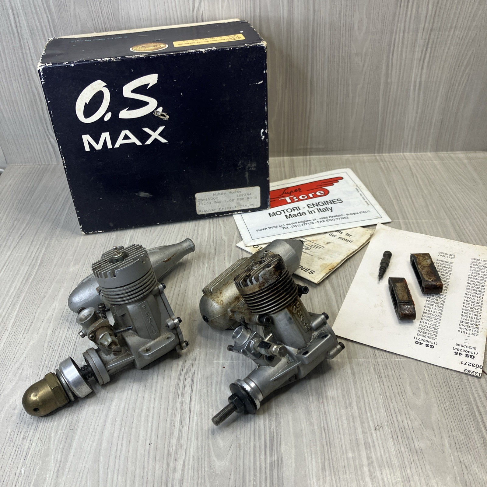 OS Max 40FP RC Model Airplane Engine w/ Muffler & FOX 40 W/ Muffler Lot Of 2