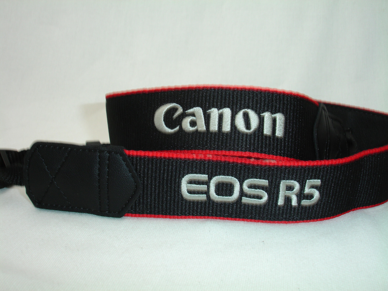 CANON EOS R5 CAMERA NECK STRAP for Mirrorless camera ER-EOSR5