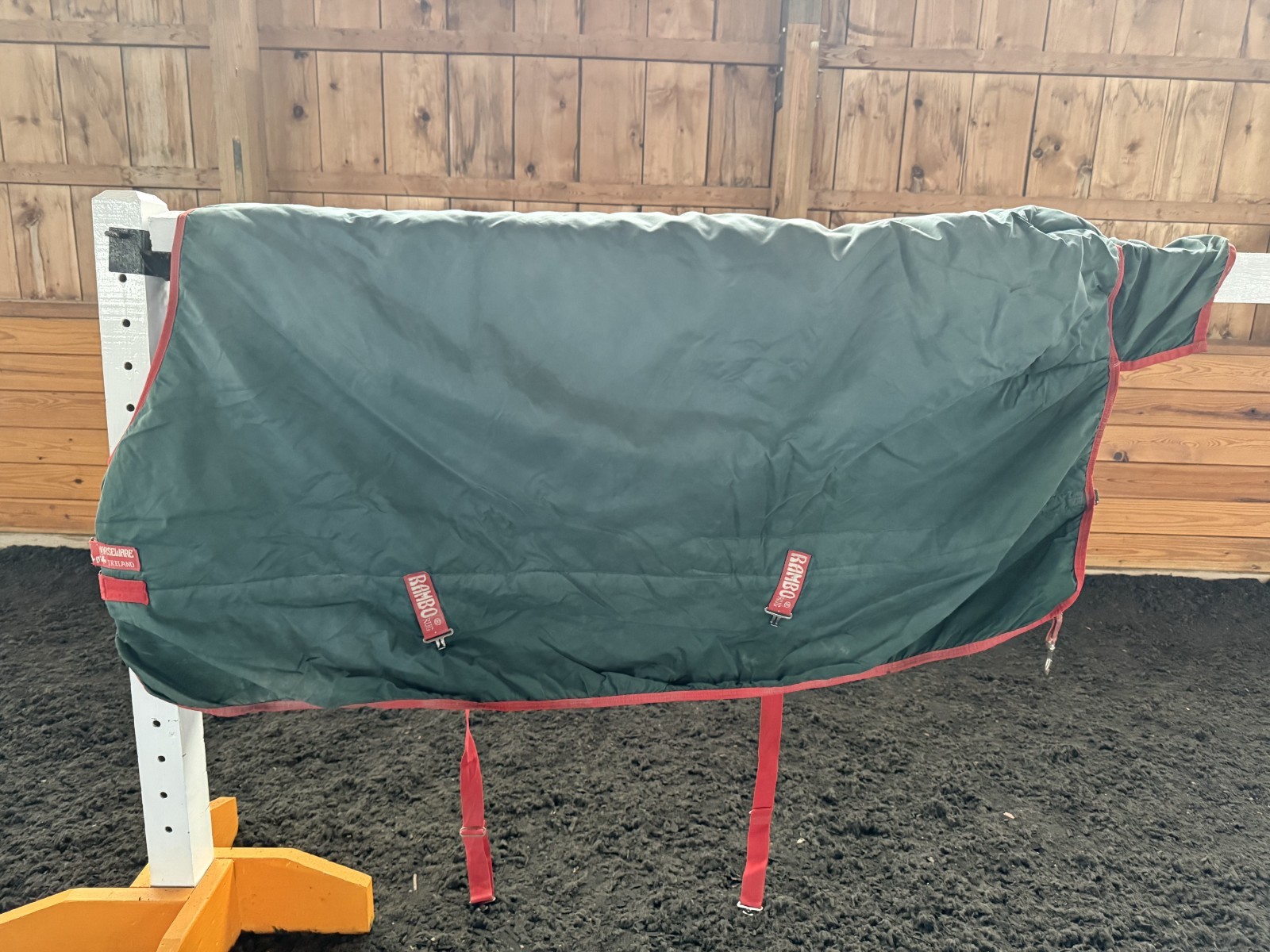 Rambo Original Turnout Blanket (400g Heavy) 84”  --  Free Shipping