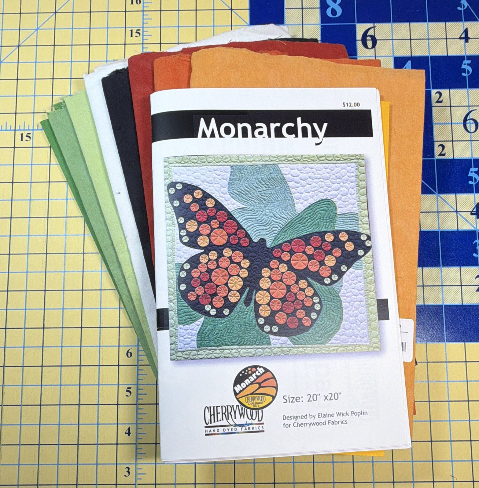 Cherrywood Fabrics Monarch/Monarchy Applique Quilt Pattern Booklet