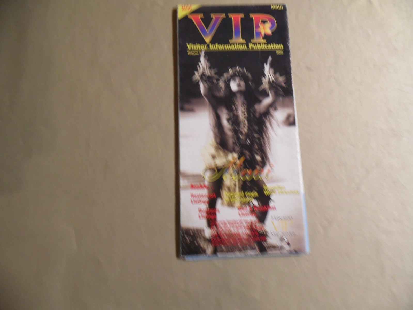 Maui VIP Visitor Information Publication Map / Circa 2002 / Free USA Shipping