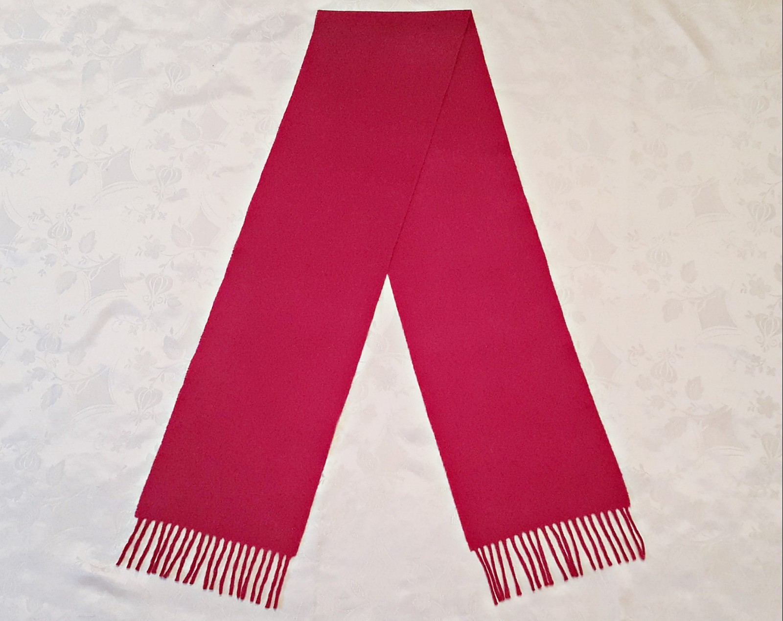 VINTAGE AUTHENTIC  SOLID DARK MAUVE 100% WOOL LONG MENS FRINGE SCARF
