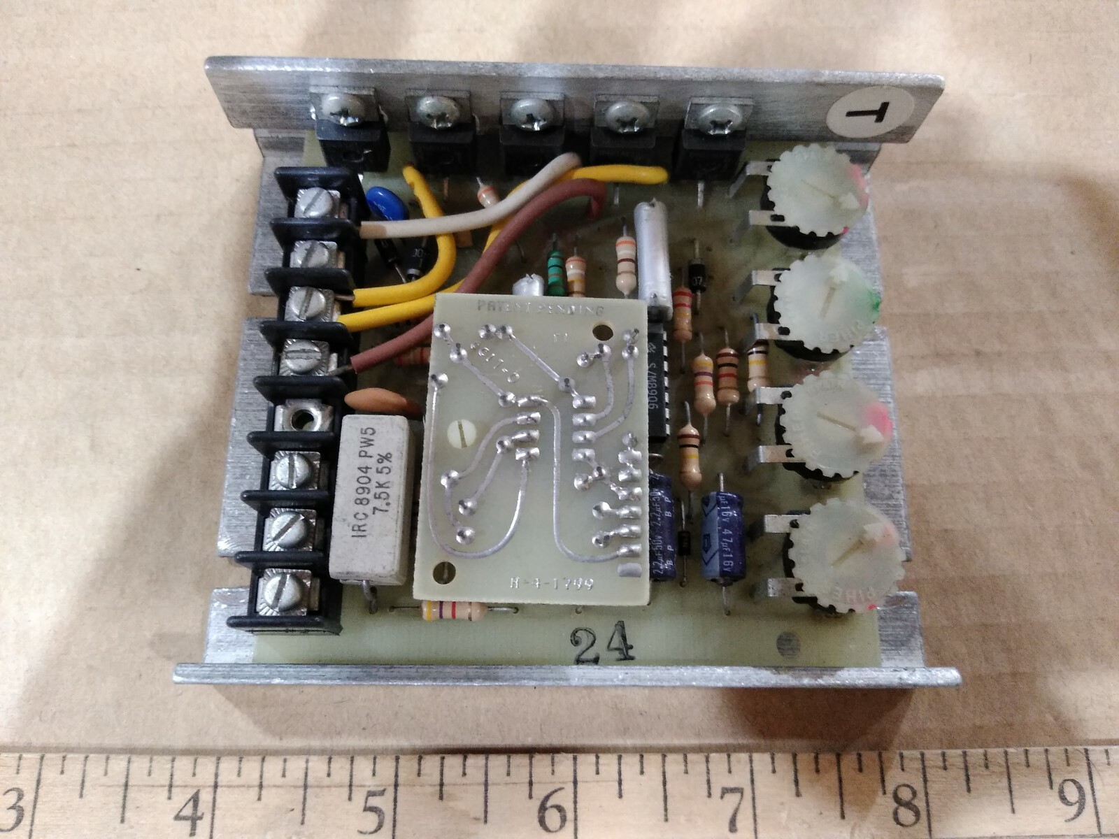 24HH52 CONTROLLER FROM TREADMILL, DART 150-1, GOOD CONDITION