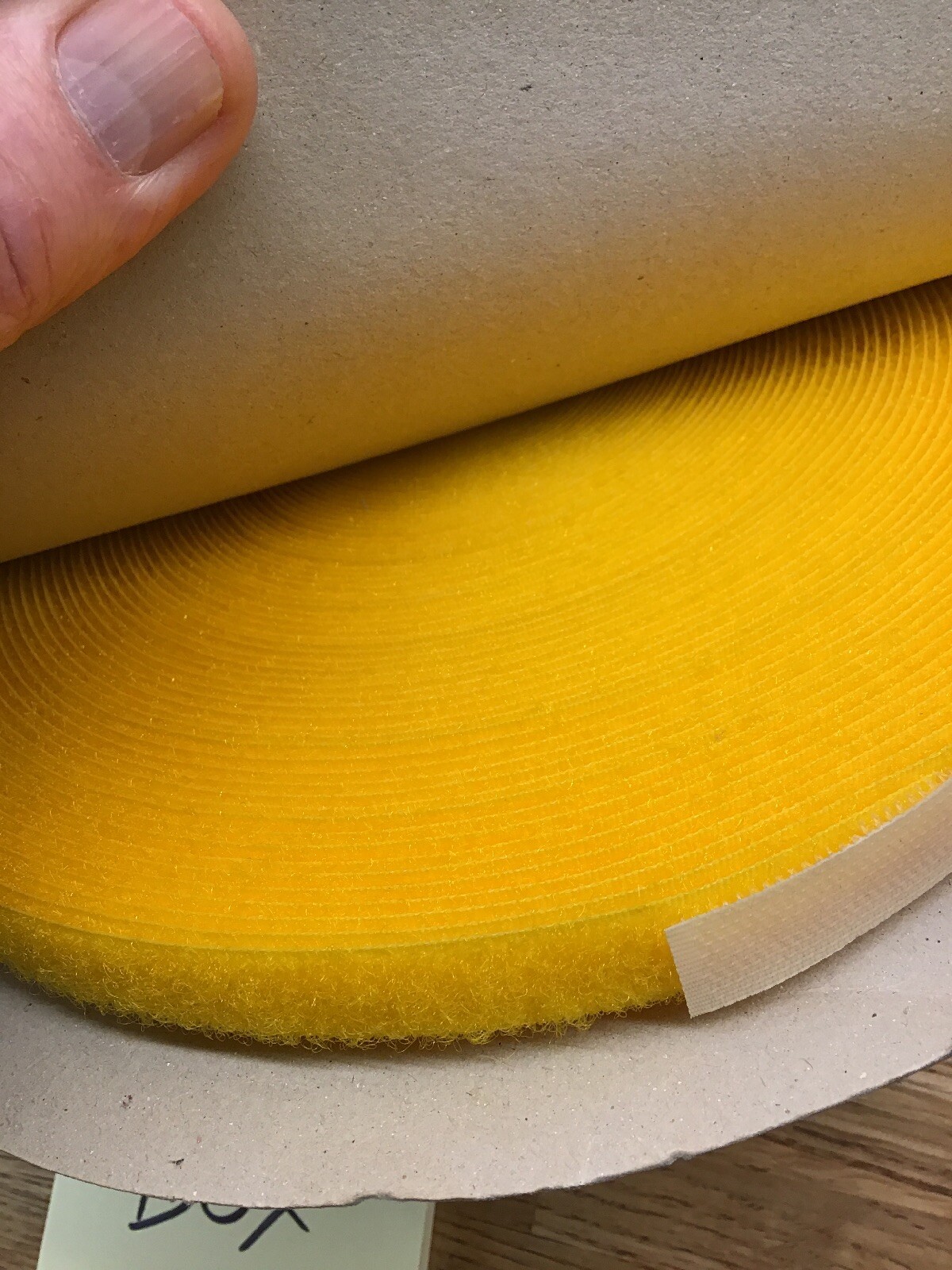 NEW HOOK & LOOP SEW ON 1/2" WIDTH 25 YARDS LENGTH YELLOW FASTENING SYSTEMS