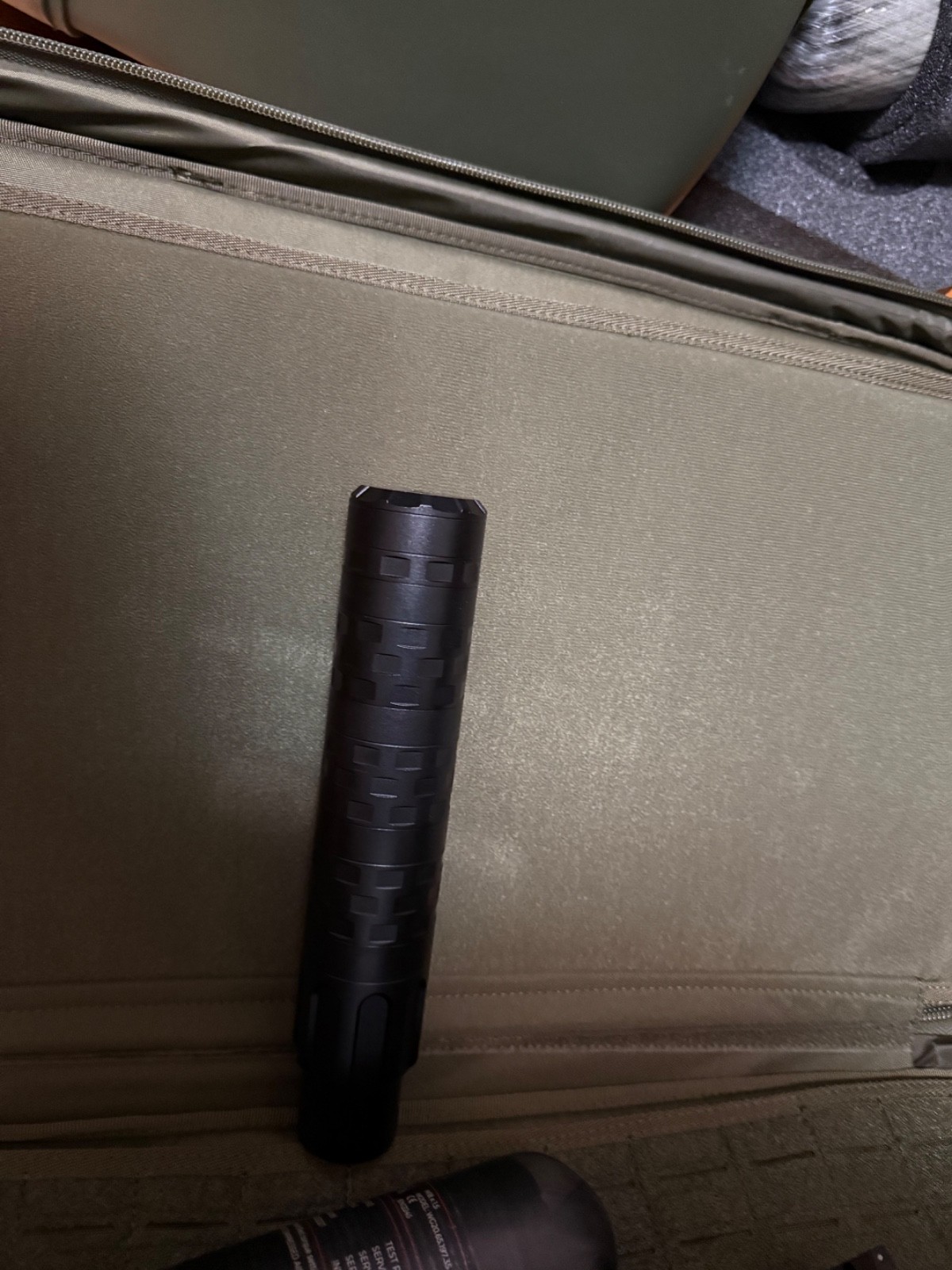 edgun leshiy 2 .20 cal along with parts/accessories