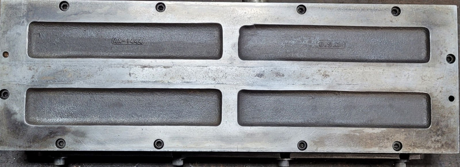 OS Walker Magnetic Chuck – 6in x 18in