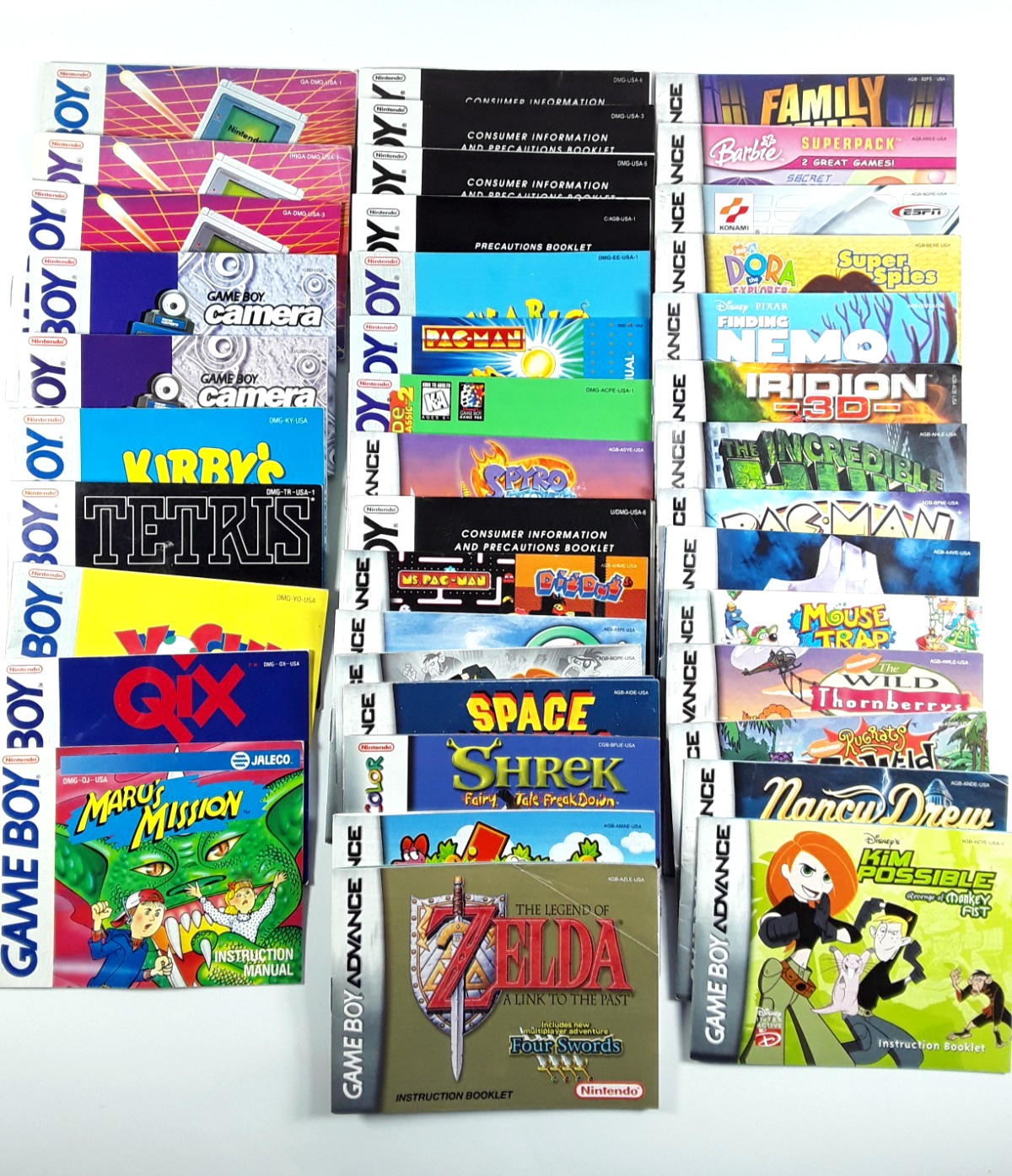 Huge lot of 40 Game Boy & GBA Instruction Manuals - Zelda, Mario, Yoshi, Kirby