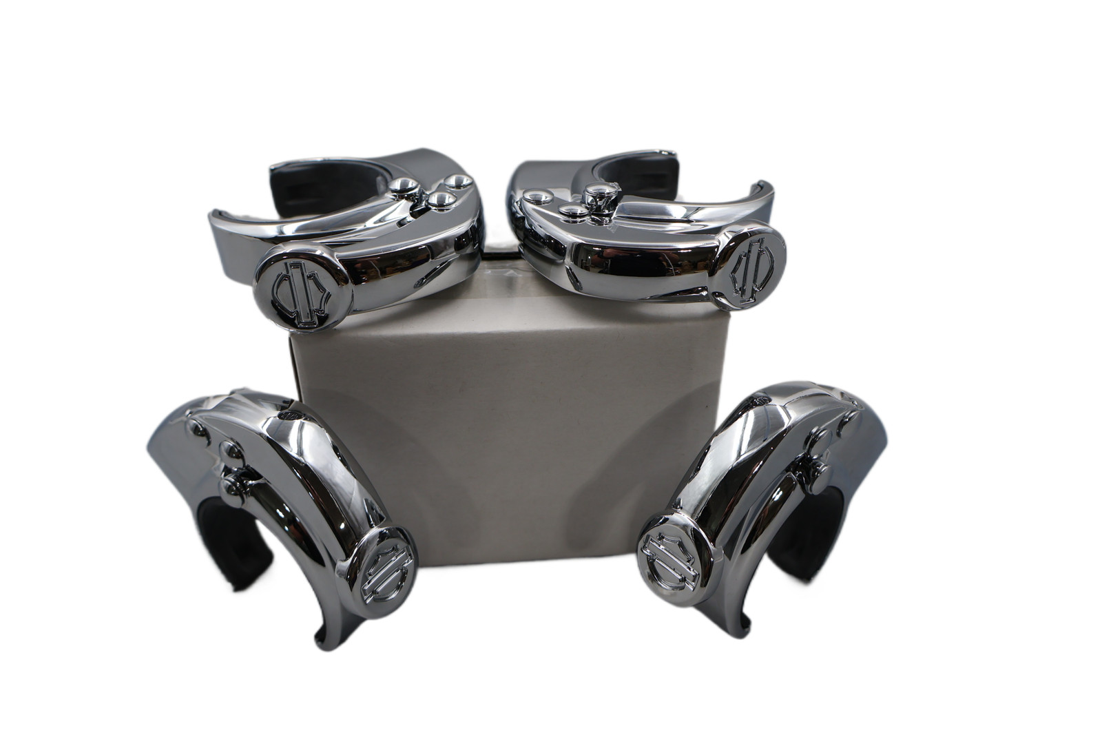 57286-07 NEW OEM HARLEY-DAVIDSON 49MM QUICK DISCONNECT WINDSHIELD CLAMPS (4)