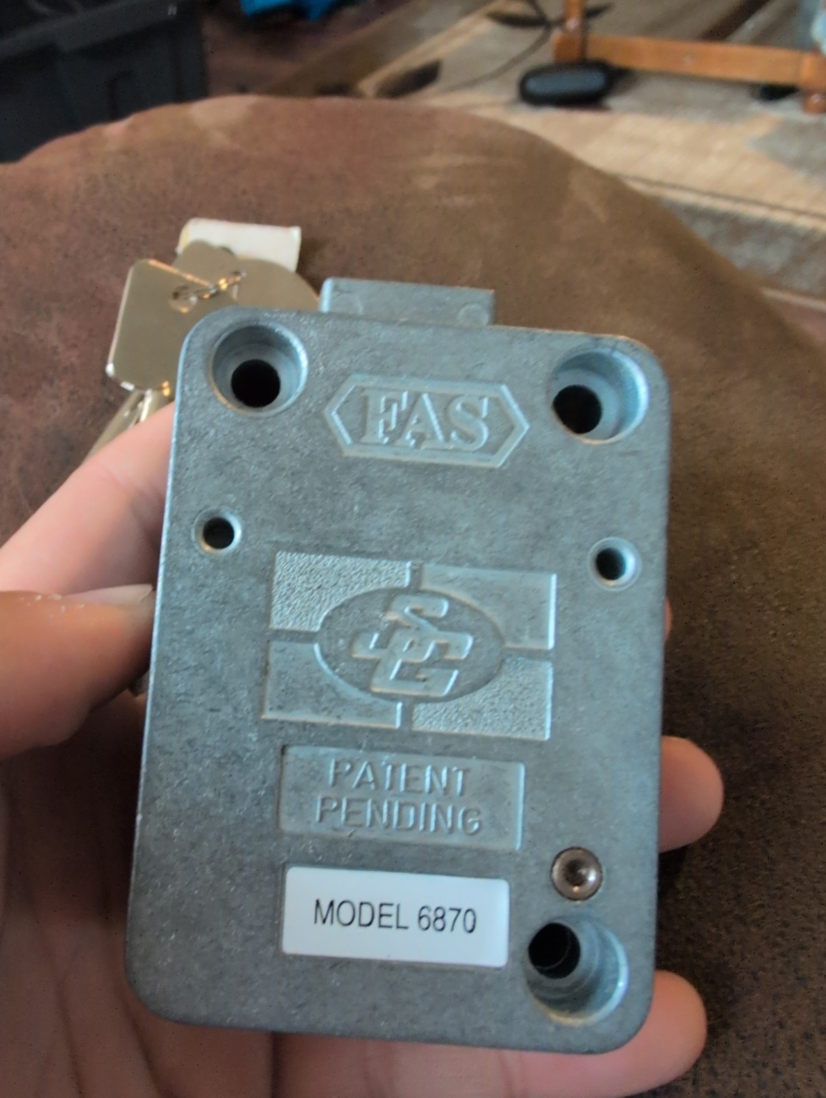 Sargent & Greenleaf Safe Key lock with Keys 6870