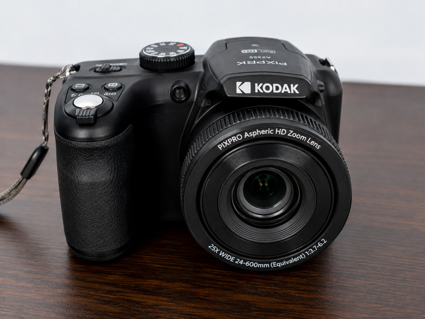 Kodak PIXPRO AZ255 Astro Zoom 16MP Digital Camera 25X Optical Zoom Black NEW
