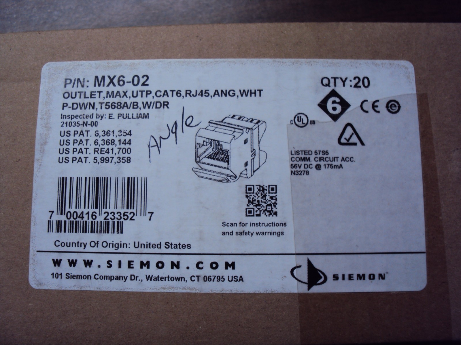 Siemon MX6-02 Outlet, MAX, UTP, CAT 6, RJ-45, Angled ,White Jack , New Box/20
