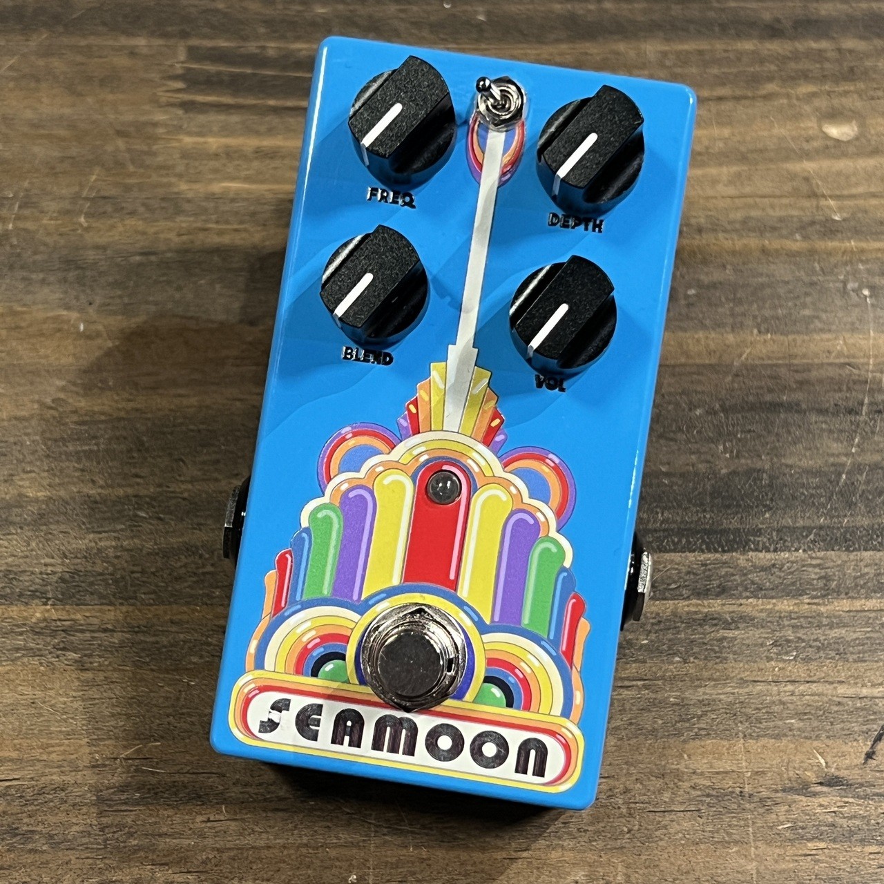 Seamoon FX Funk Machine Bass Effects Pedal Used Vintage Style Guitar Amp