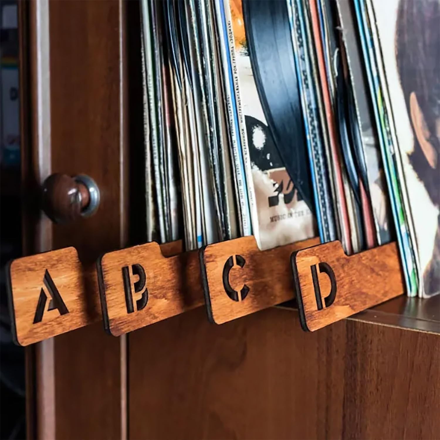 26PCS Alphabetical Vinyl Record Dividers A-Z for Horizontal Vertical, Wooden