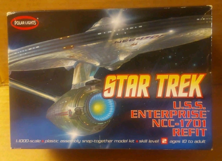Polar Lights Star Trek 1/1000 Enterprise NCC-1701 Refit W/ Aztec Decals -Opened-