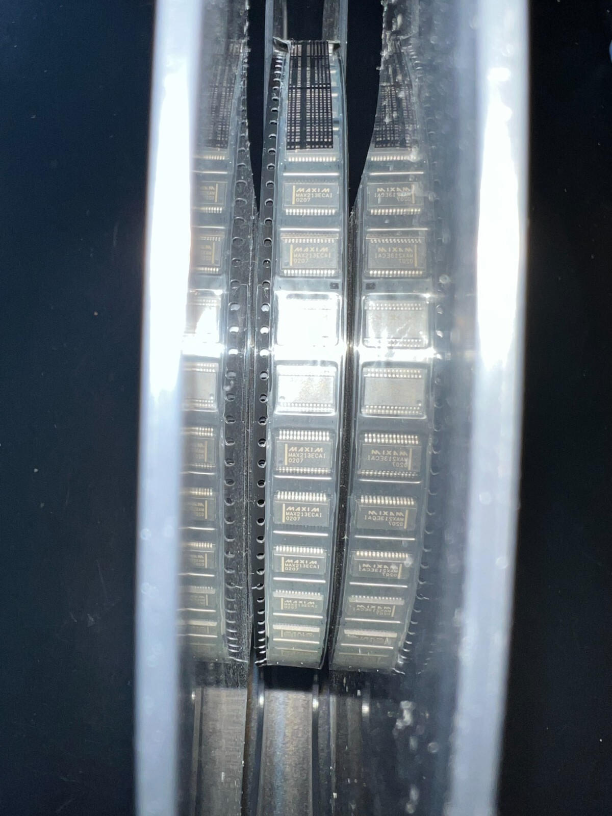MAX213ECAI  ( 2 pcs minimum )