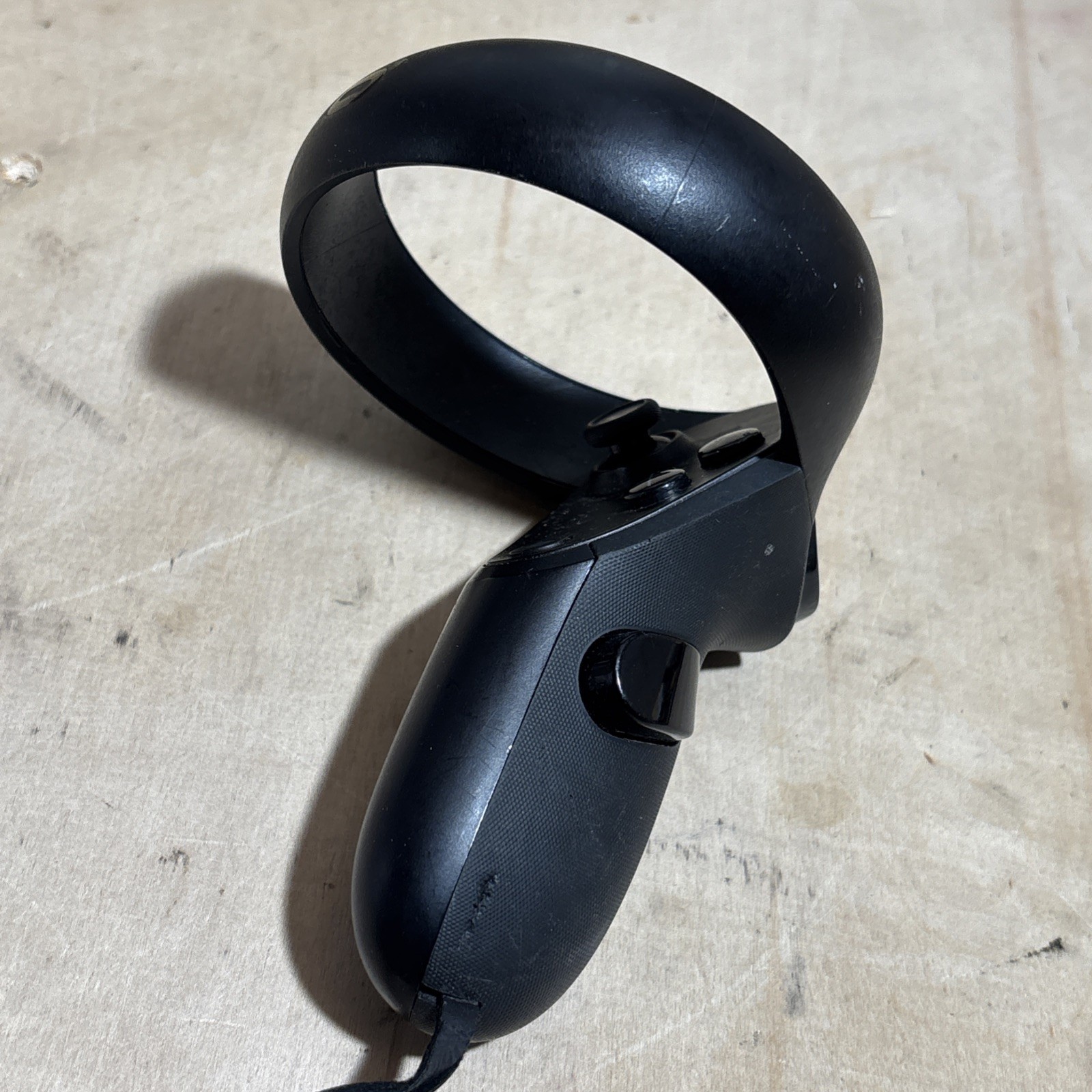 Genuine Oculus Quest 1 / Rift S Controller (Left) MI-BL