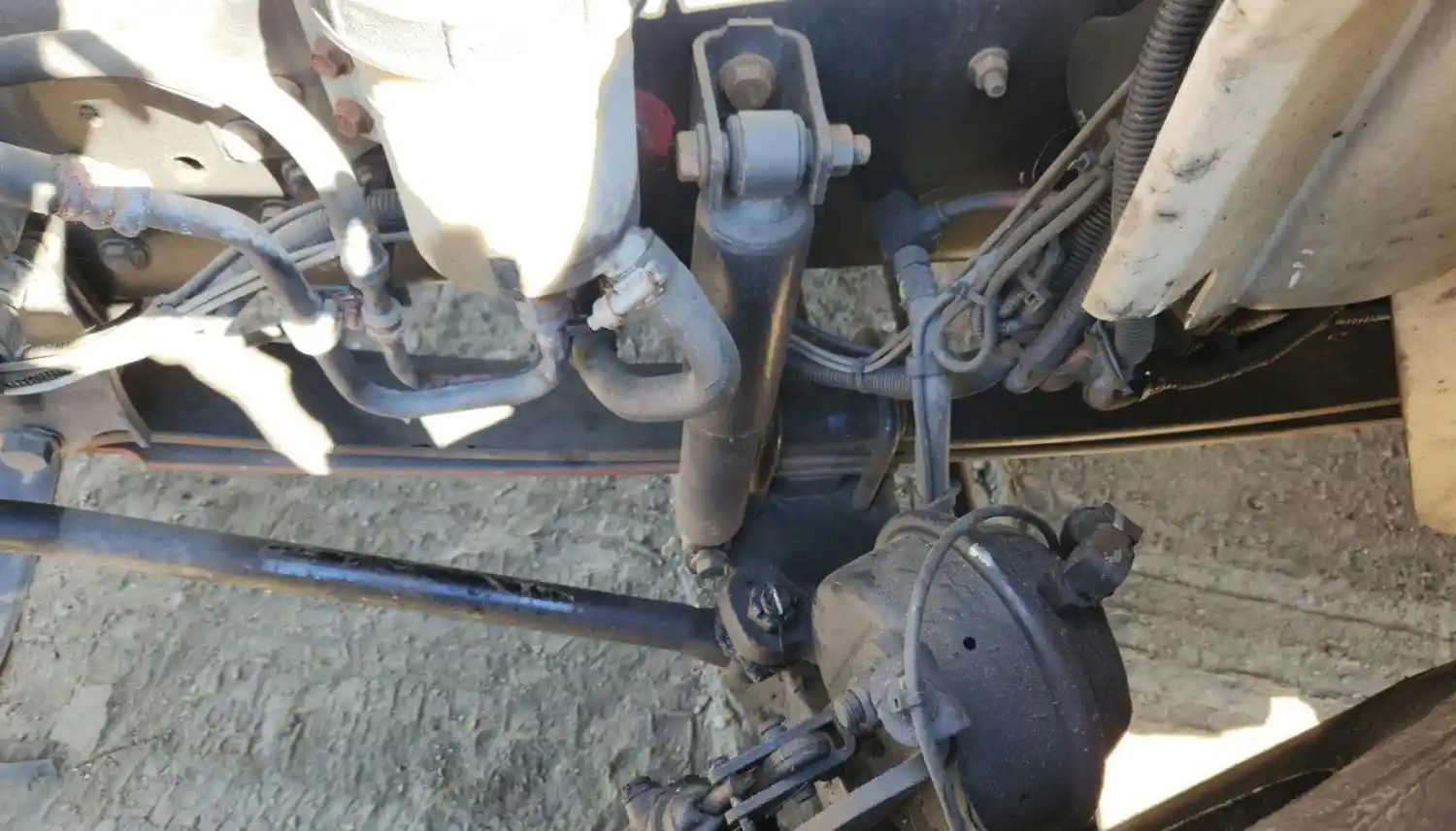 (Used) 2019 International DuraStart 4300, FRONT LEAF SPRINGS Front Leaf & Spring