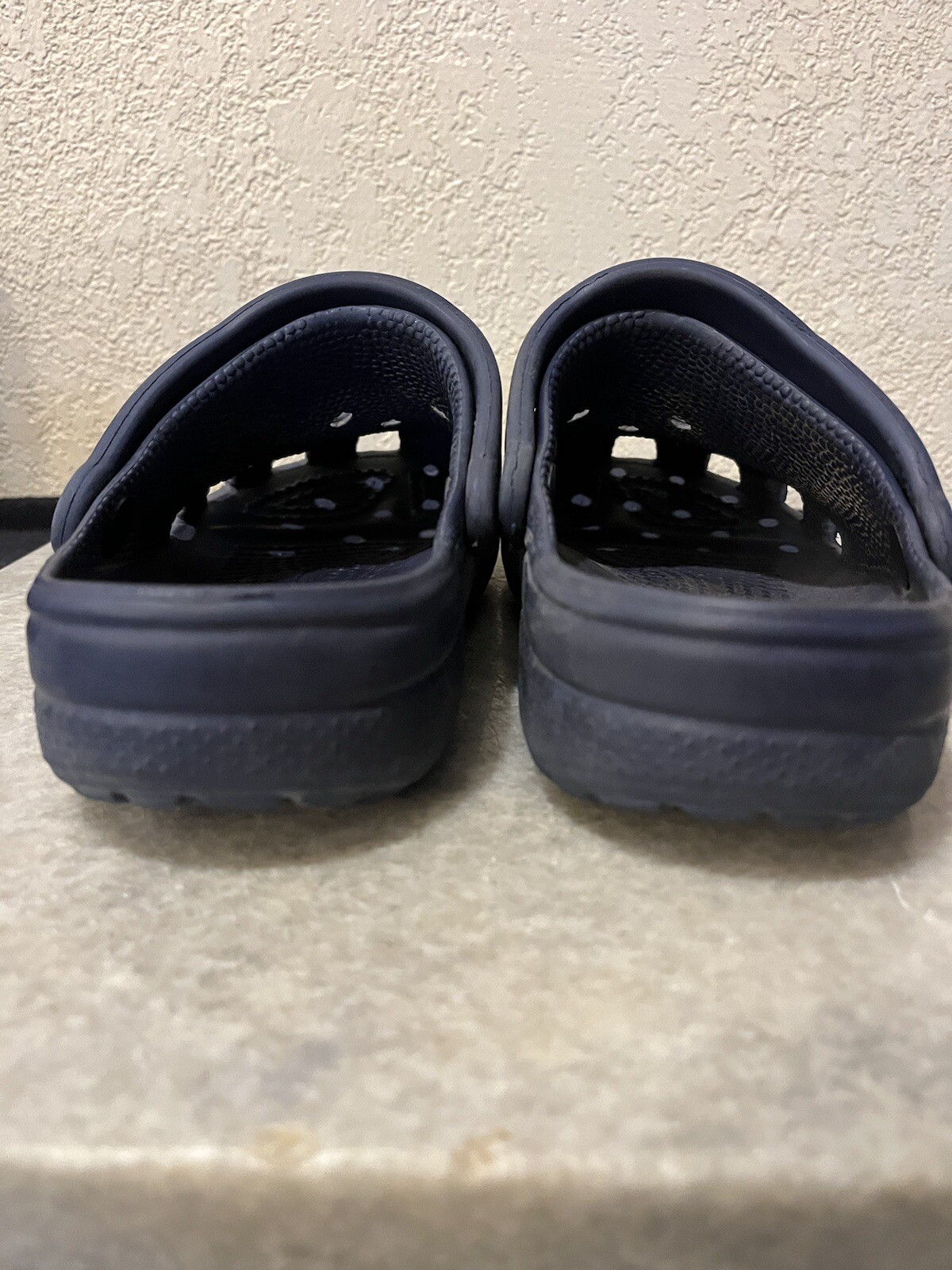 Crocs Men Men’s 4-5 Women’s 6-7