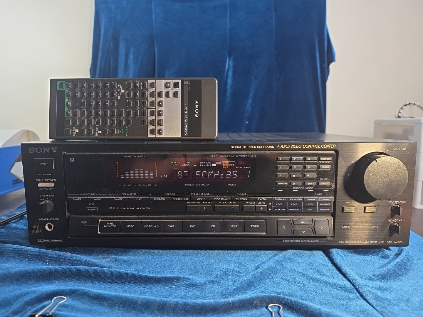 Sony STR-AV920 AM/FM Stereo With Original Remote.