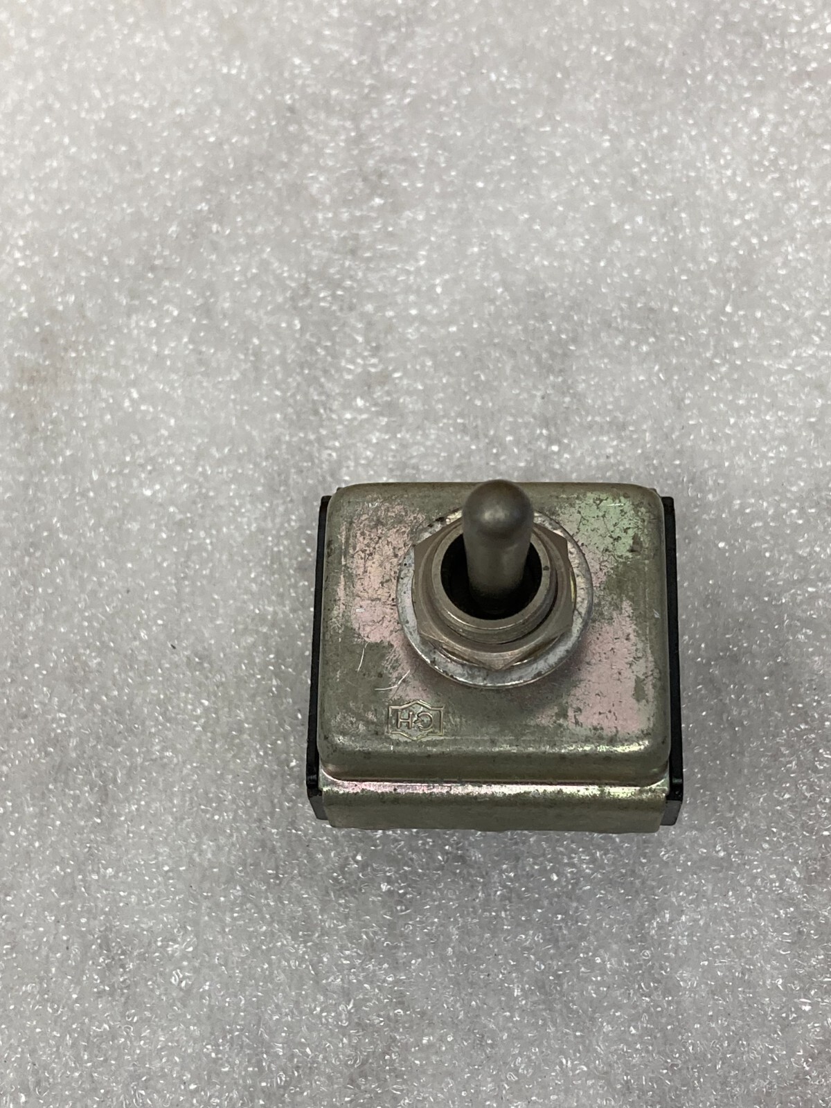 CUTLER HAMMER TOGGLE SWITCH 7663K5 NEW