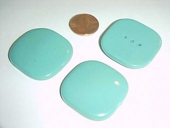 6 VINTAGE GERMAN SEA FOAM 33mm. SQUARE CABOCHONS L698