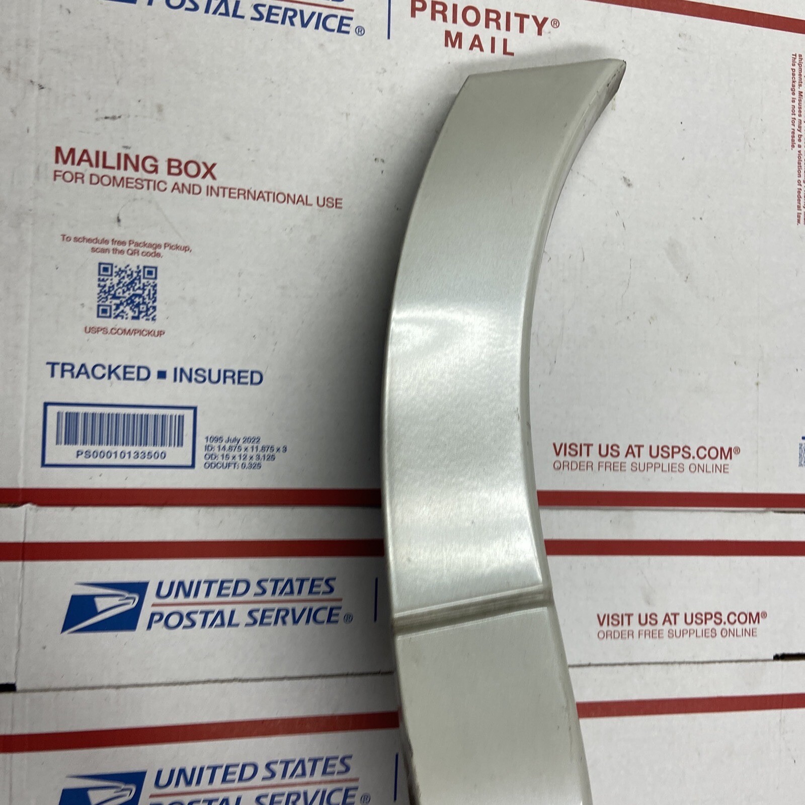 03-11 Lincoln Town Car Cartier Rear LH Side Quarter Panel Molding OEM G4 Color