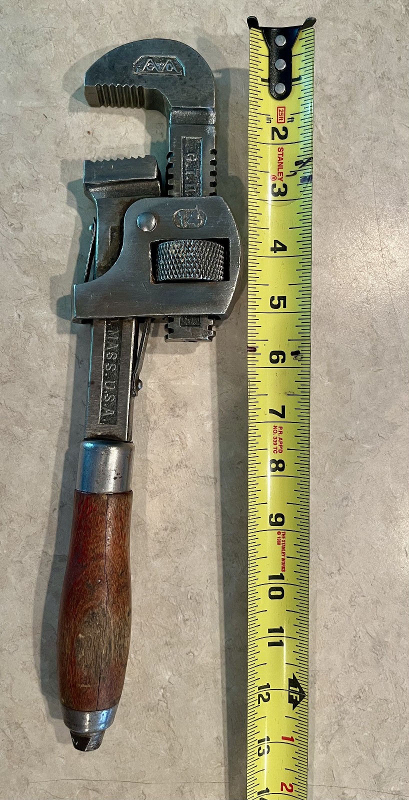 Vintage Greenfield Tap And Die GTD 14” Pipe Wrench USA Wood Handle