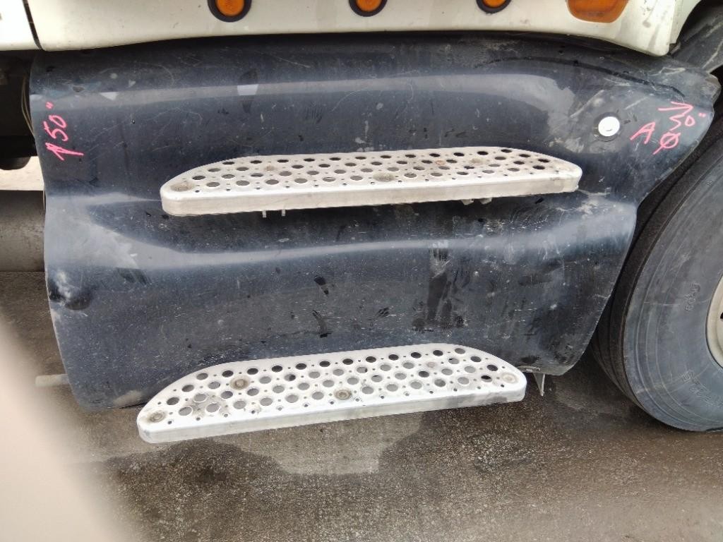 For 1998 KENWORTH T2000 SIDE FAIRING Right ,  OH