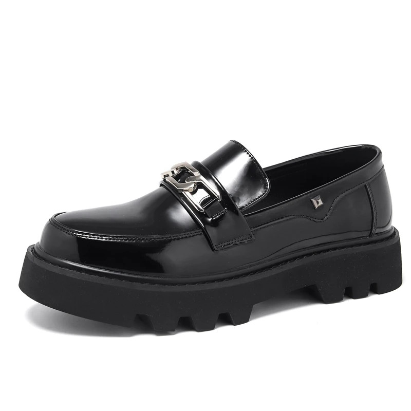 Men Slip-on Leather Shoes Outdoor Loafers Casual Comfortable Walking Shoes
